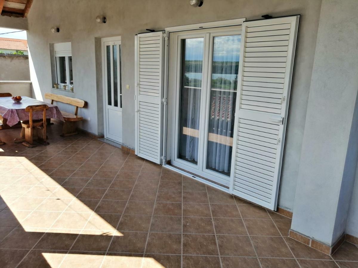 Apartman Rosanda Posedarje Buitenkant foto