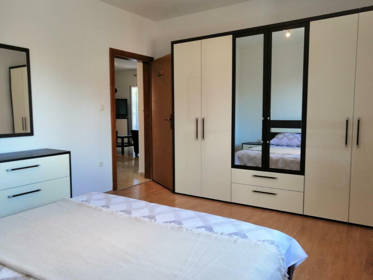 Apartman Rosanda Posedarje Buitenkant foto